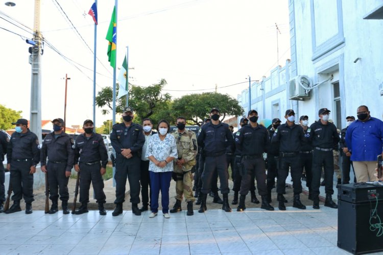 Governadora dá boas-vindas aos 110 novos militares do Alto Oeste