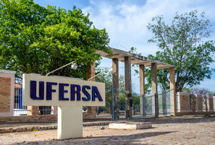 Ufersa abre concurso para Técnicos-Administrativos
